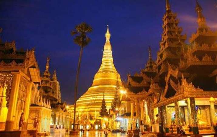 这个缅甸佛教徒的朝拜圣地 声名大噪 闻名遐迩 夜游缅甸仰光大金塔有感 佛门网 香港佛教网站