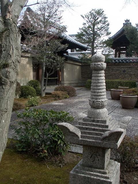大德寺龍源院悉曇塔