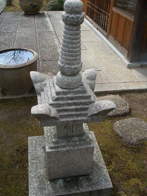 大德寺龍源院悉曇塔