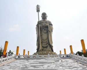 九華山地藏菩薩像（圖：鳳凰網）