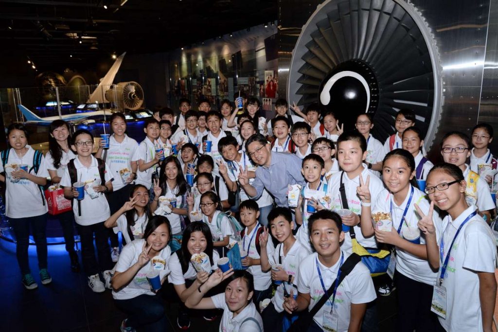 Ivan表示,他們安排學生及慈善團體前往機場影院看電影,同時參觀機場,讓他們經歷一趟有趣的觀影體驗。