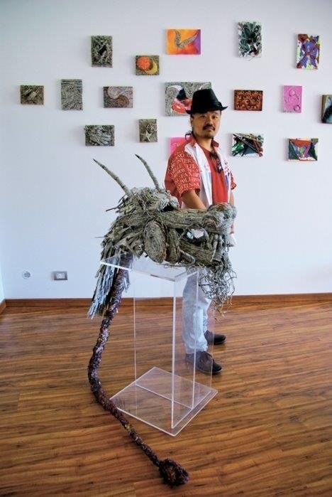 香港亦曾舉辦Saori展覽，展出日本藝術家高田雄平（Yuhei Takada）利用Saori手工精製的20米巨龍。