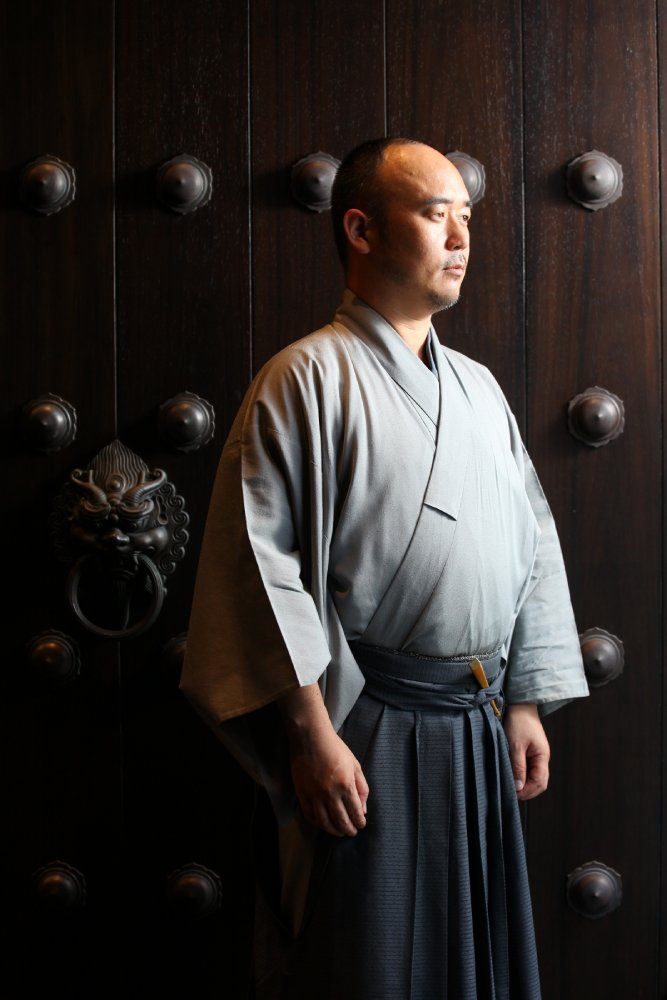 日本香道志野流第21代繼承人蜂谷宗苾先生早前在慈山寺主持「香道──心香之道」的文化講座