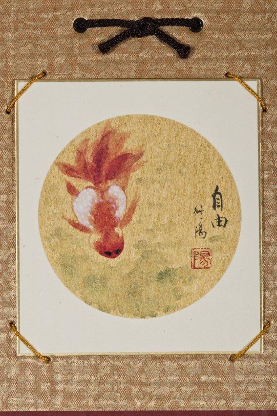 另一幅〈自由〉是燈師一位病人迎請,希望自己能熬過病苦,重獲自由。