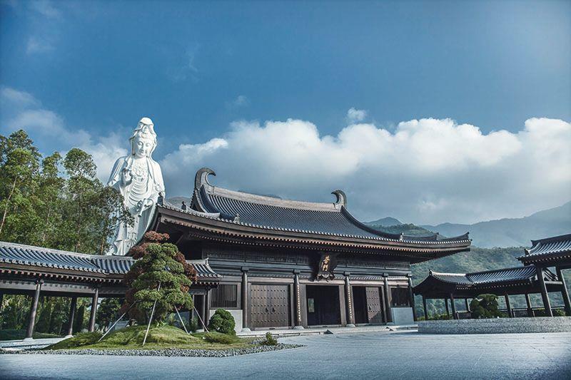 普門(觀音殿)及洛伽池