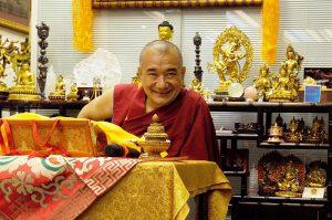 堪布徹令多傑仁波切（Khenpo Tshering Dorje Rinpoche）