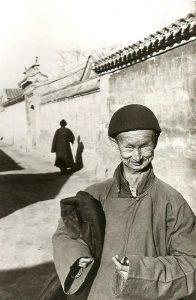 圖 1 Eunuch of Imperial Court of the last Dynasty, Peking 1949