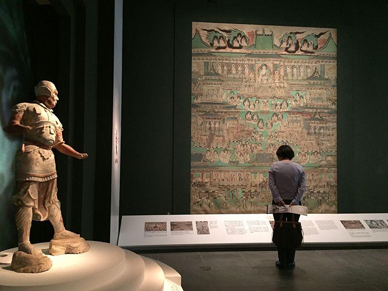 4. 展廳一偶。(作者攝。2014冬)