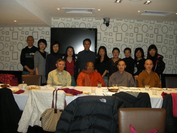 老法師與香港大學佛學研究中心學生合照（之二）