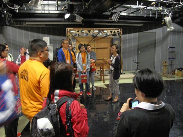LCS學員參觀佛光山人間衛視設於台北的錄影廠