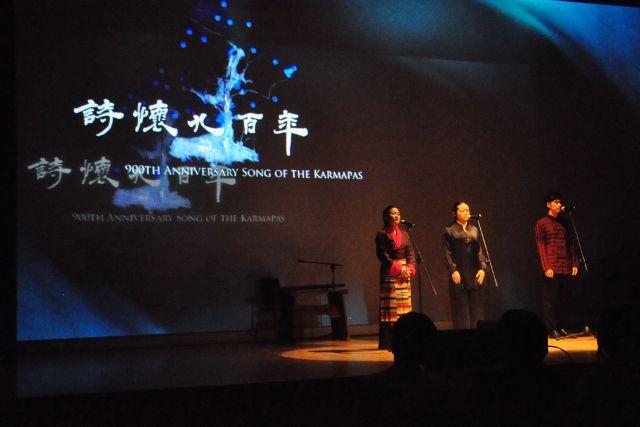 「天音蓮樂」中，(左起)葛莎雀吉、馬常勝、王宗堯共同演繹〈詩懷九百年〉