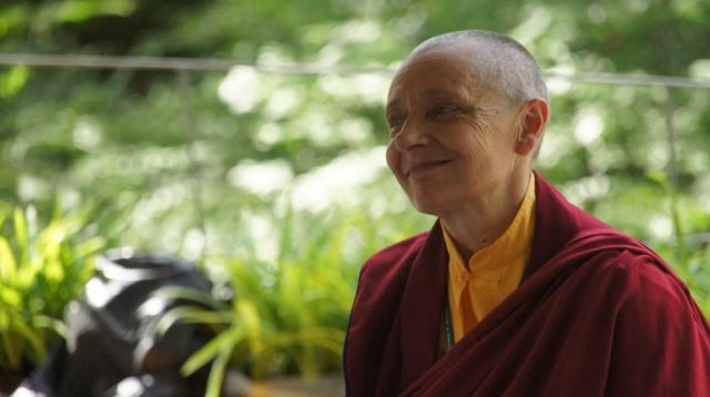國際著名的藏傳比丘尼丹津葩默(Jetsunma Tenzin Palmo)