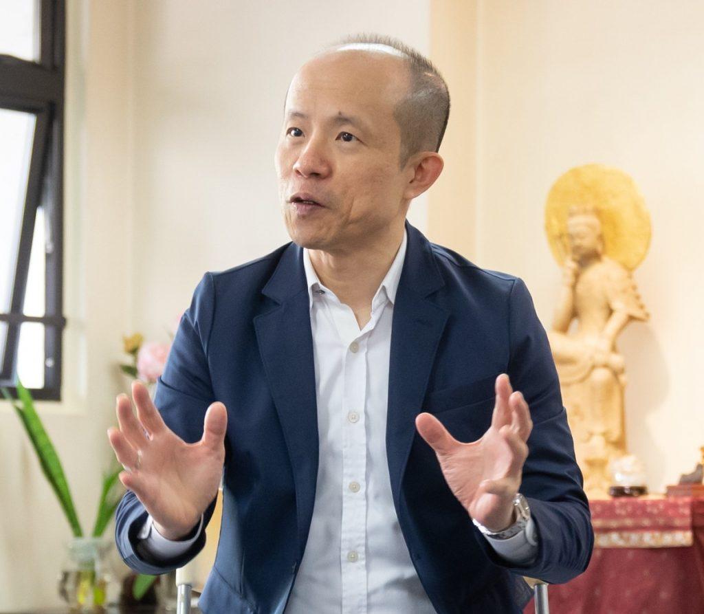 Richard是外資公司的首席執行官，工作雖和「輔導」無關，但他很有興趣修讀佛法輔導課程（圖片提供：香港佛教）。