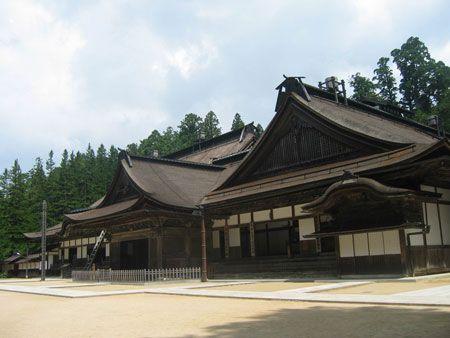 金剛峰寺的主殿外觀。