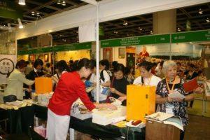 東蓮覺苑、弘法精舍新書於書展中頗受歡迎