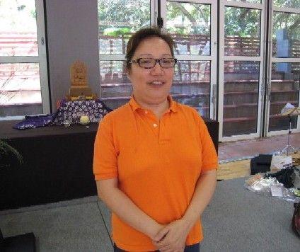 Eva是天主教徒,初次參加梅村的活動