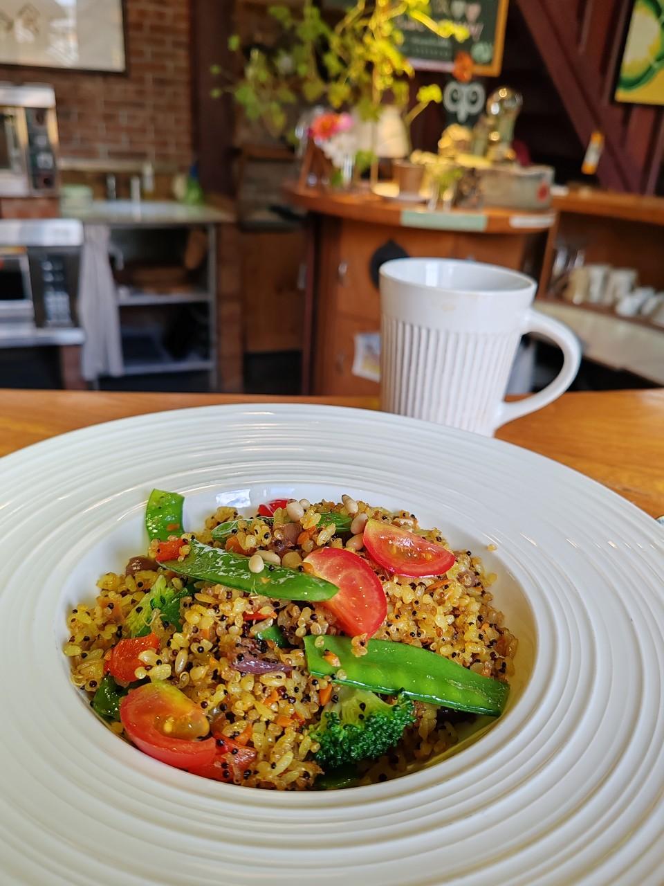 素食者的天堂--回憶雲南菜根香 素食者的天堂--回憶雲南菜根香