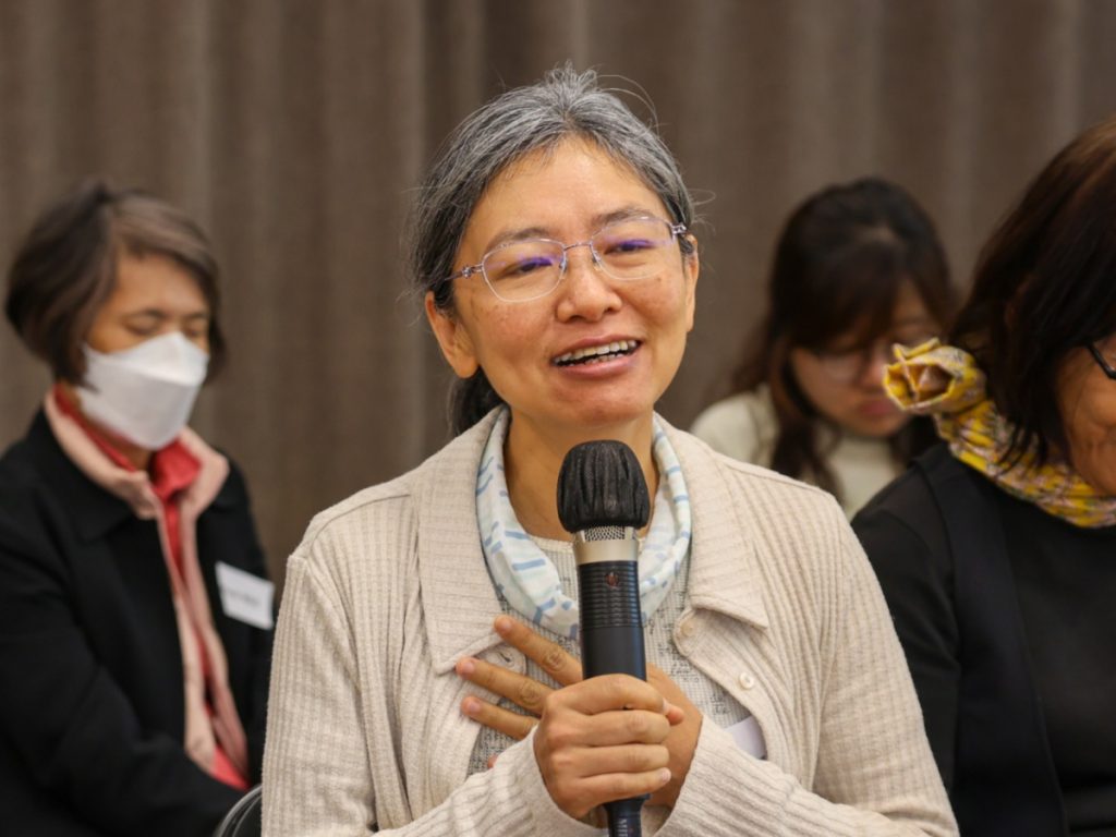 葉杏麗發現書中修行者所處的年代、文化、環境、困難雖然不同，但是心理掙扎十分相似。
