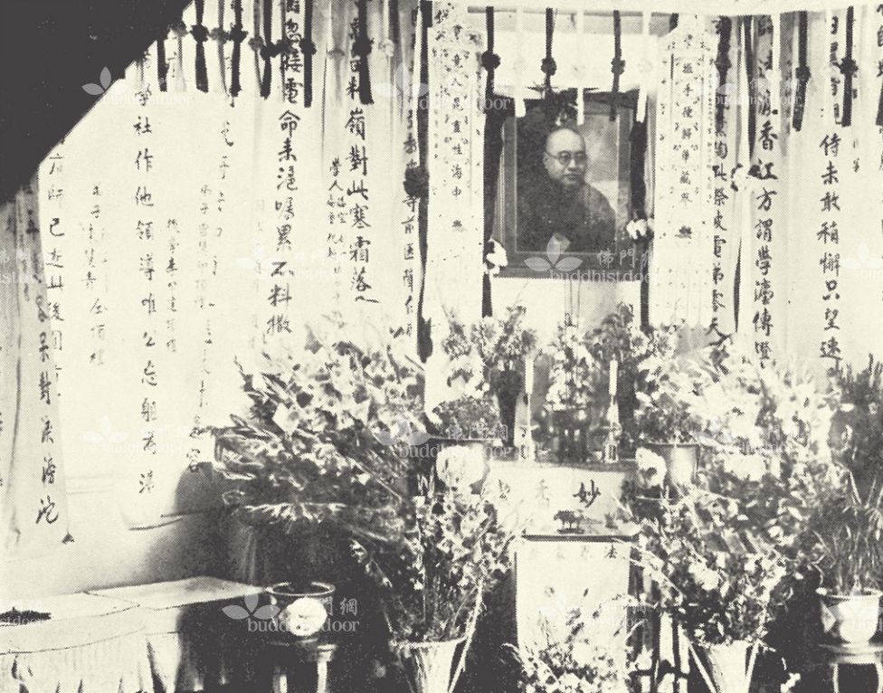 生死佛七又名精進佛七，此〈香海蓮社半春園舉行精進道場期內約規〉，乃承襲寶靜法師生死佛七約規，沿用至今。（筆者藏）