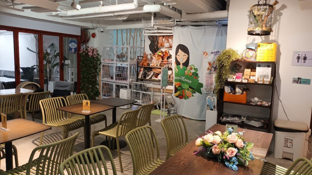 小店還兼賣多款貓貓主題產品,以及喵星人日常用品。愛貓人士來到這裏,肯定樂上大半天。