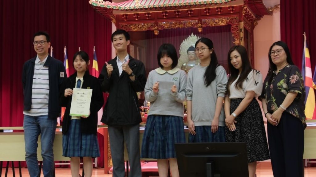 亞軍：佛教黃允畋中學 (宋家安、岑曉晴、馮安蕎、謝嘉芯、林楠)