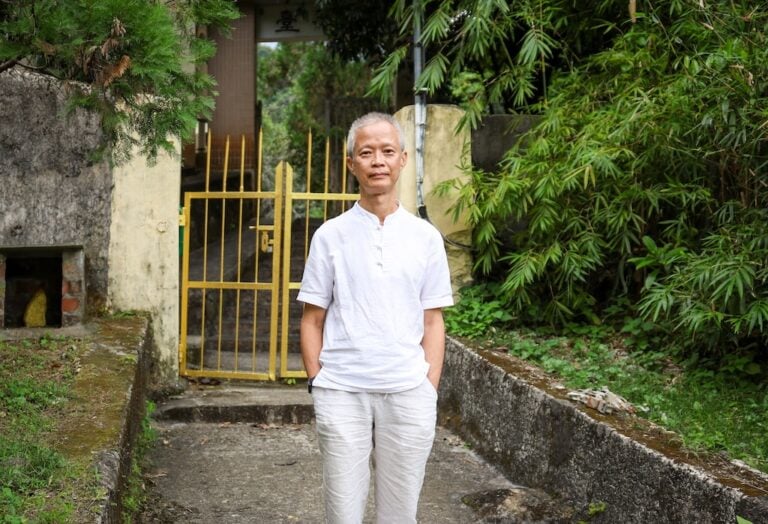 何德麟老師指出，雖然許多禪修者都聽過「心為萬法先驅」的道理，但不知何故，一旦進入禪修，大家往往會把所有的專注力緊盯在「所緣對象」上，完全遺忘了那顆正在觀察的心。何老師強調，觀察者當下的心態，才是決定我們如何看待事物的關鍵。