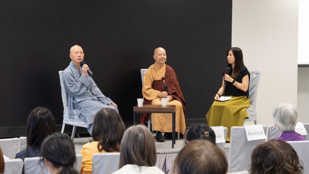 讓慈悲與智慧助行 —— 佛法視角下的身心關懷